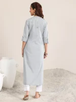 Blue Solid Cotton Blend Straight Kurta - Image 3